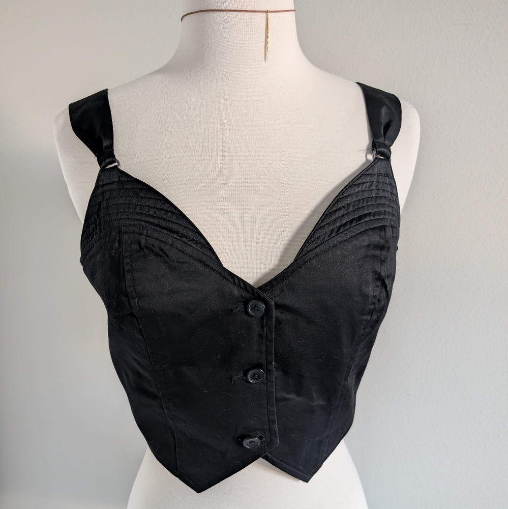 Concept Crop Top - Picture 8 of 10